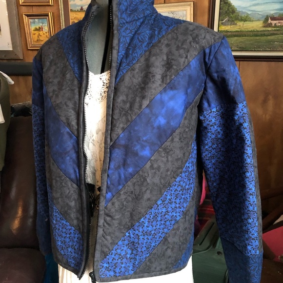 Handmade Quilt Coat - Picture 10 of 10